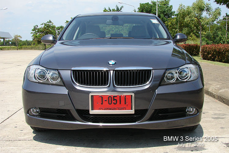 BMW3C_750.jpg (113261 bytes)
