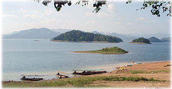 KKCDam11_350.jpg (18109 bytes)