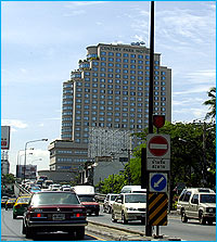 CenturiPark.jpg (20434 bytes)