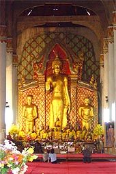 ChediLuang106.JPG (23773 bytes)