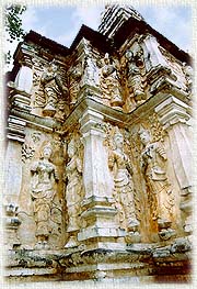 JedYod3.jpg (28753 bytes)