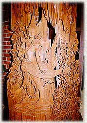 WoodCarving09A.JPG (26200 bytes)