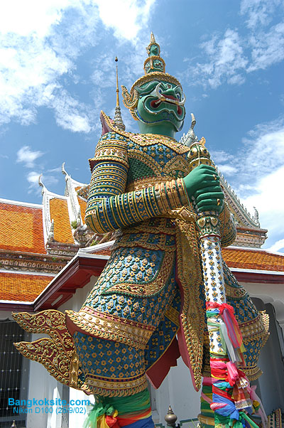 Giant101L.JPG (128793 bytes)