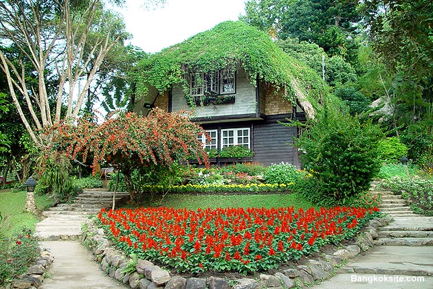 MaesaValley1LM.JPG (151971 bytes)