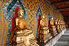 WatArunBuddha1S.gif (5640 bytes)