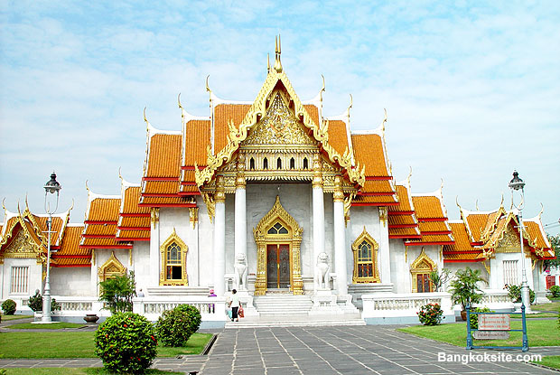 WatBencha103A.jpg (107805 bytes)