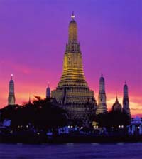 wat-arun2.JPG (9384 bytes)