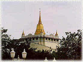 GoldenMount1.jpg (18721 bytes)