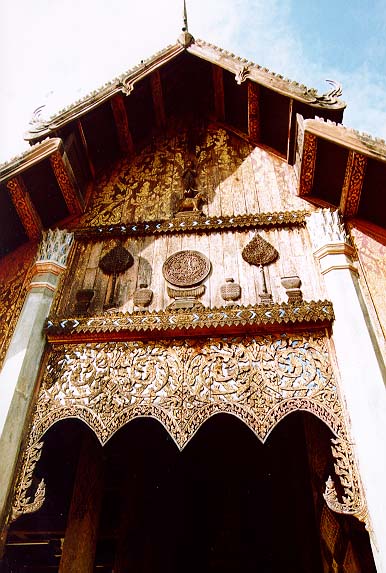 LampangLuang11.jpg (67175 bytes)