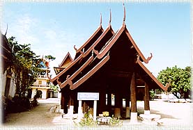 PongYangkok2.jpg (21199 bytes)