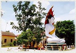 Lopburi23A.JPG (27708 bytes)