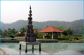 HotSpring6.jpg (17840 bytes)
