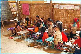 Karen203.jpg (21175 bytes)