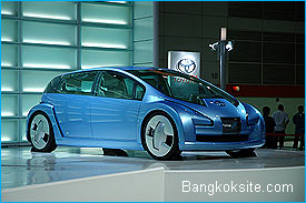 Toyota.jpg (20866 bytes)