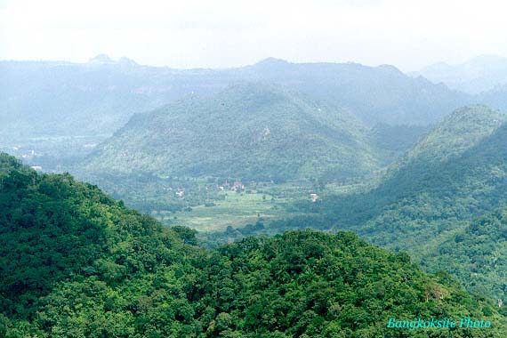 ScenicPoint3ALarge .jpg (45912 bytes)