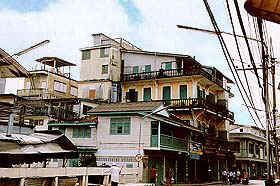SwallowBdg.jpg (26837 bytes)