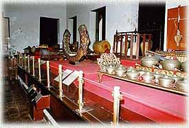 Musical2A.jpg (19471 bytes)