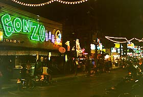 Patong8.jpg (19585 bytes)