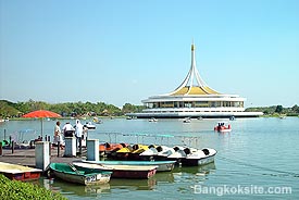 Suanluang108.JPG (17817 bytes)