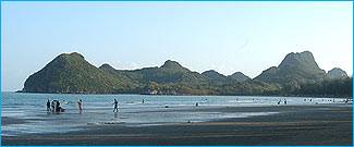 AoManao107_325.jpg (12400 bytes)