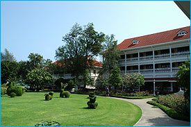 Huahin210148E.jpg (20059 bytes)