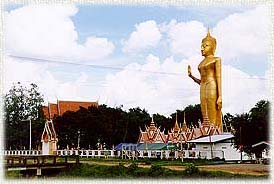 WatJukklee1A.JPG (18433 bytes)