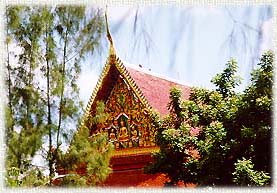 WatPhraPrang3A.JPG (27193 bytes)