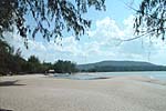 SamilaBeach2A.JPG (9383 bytes)