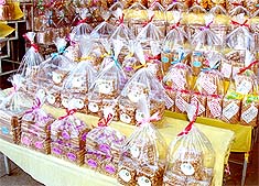 Souvenir4.jpg (29124 bytes)