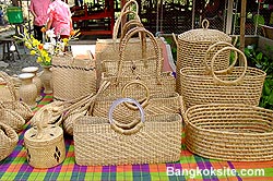 Product1.jpg (30917 bytes)