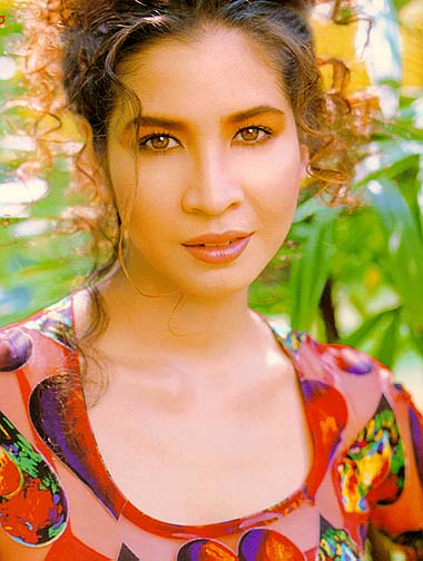 Lalita1.jpg (42603 bytes)