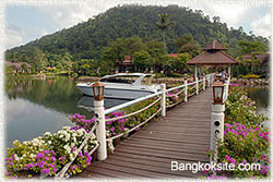 Klonprao2009_1250.jpg (20165 bytes)