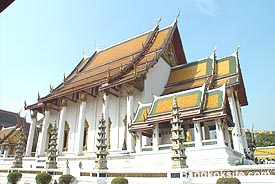 WatSuthat110A.JPG (22799 bytes)