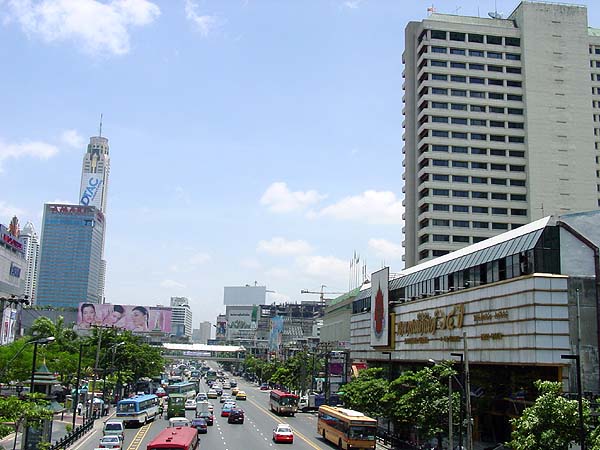 WorldTrade14Large.JPG (62219 bytes)