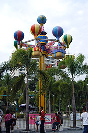 PattayaPark4M.jpg (20411 bytes)