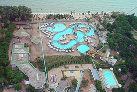 WaterPark101.JPG (26189 bytes)